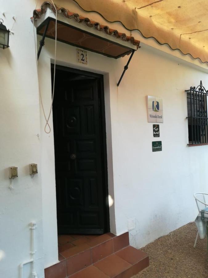 Las Casitas Apartment Higuera De La Sierra  Exterior photo